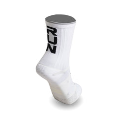 Tiento Kaos Kaki Olahraga Lari Running Socks Kaoskaki Trail Run Futsal Gym Anti Slip Runforce